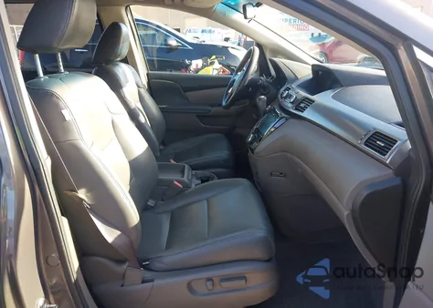 2016 Honda Odyssey Se z USA, uszkodzony, nr VIN 5FNRL5H36GB041299